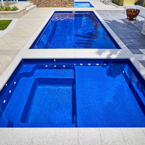 Hampton Pool & Spa Wader 8m x 4m Esperance Blue Sparkle - Fibreglass ...